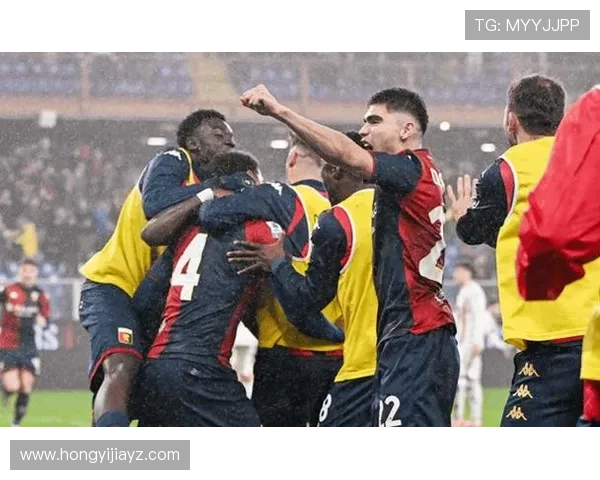 乌迪内斯闷平科莫五黄牌火爆战